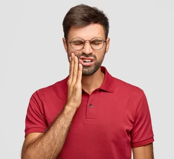 When Should Wisdom Teeth Be Removed? Symptoms and Treatment Guide
